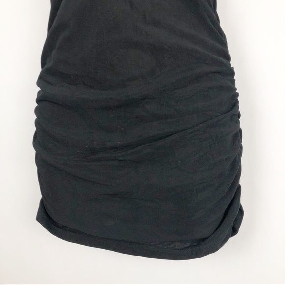 Black & Gold Sequin Stretch Bodycon Mini Dress - Picture 4 of 8